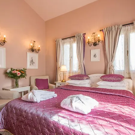 No 4 One Bedroom Nautilus Symi